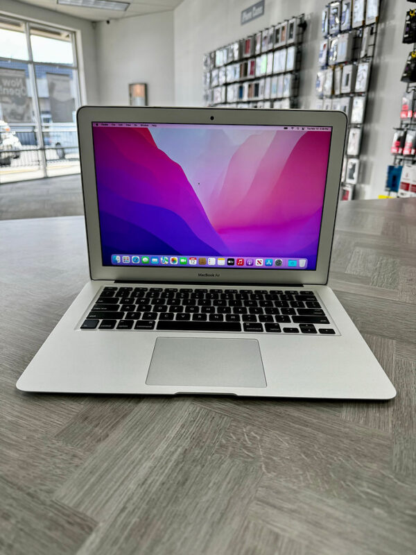MacBook Air (2015)