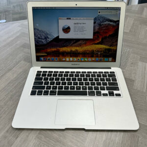 Macbook Air 13.3" (2010)